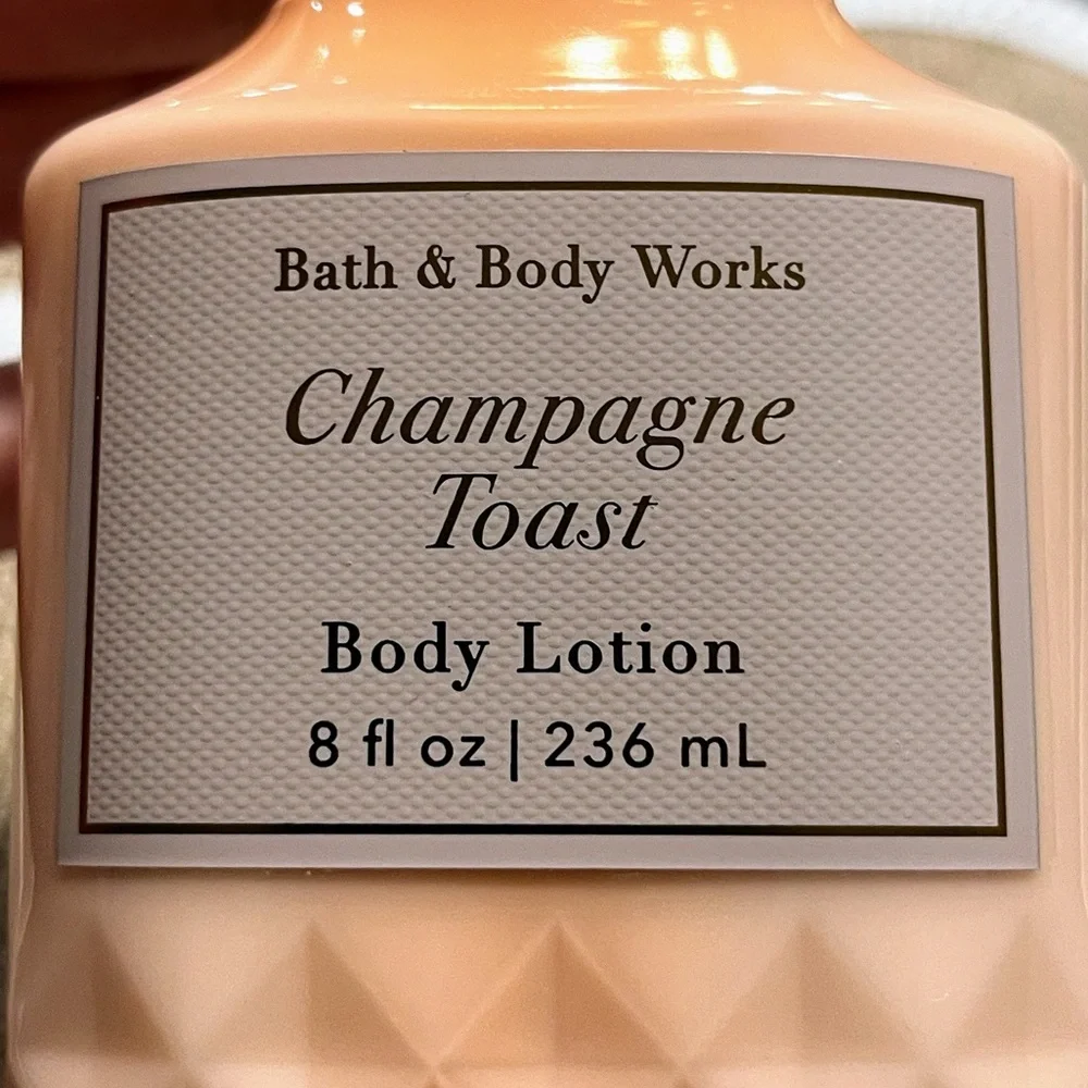 NEW Bath & Body Works Champagne Toast Body Lotion 8oz.